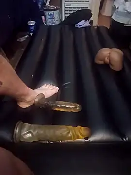 Snapshot of UncutHammer69 chatting on March 15, 2025, 2:12 pm UncutHammer69 online show from March 15, 2025, 2:12 pm