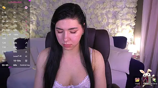 Snapshot of EmilyCandyy chatting on May 22, 2026, 6:44 am EmilyCandyy online show from May 22, 2026, 6:44 am