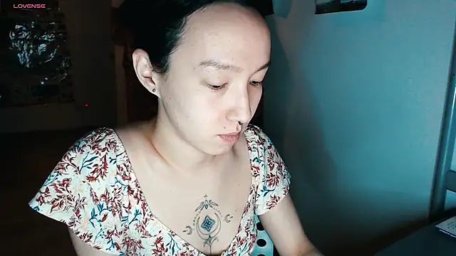 Snapshot of sensualdrug chatting on December 28, 2024, 1:06 pm sensualdrug online show from December 28, 2024, 1:06 pm