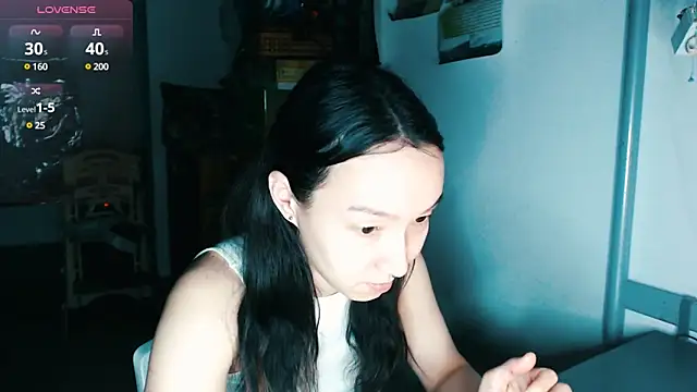 Snapshot of sensualdrug chatting on January 24, 2025, 3:24 pm sensualdrug online show from January 24, 2025, 3:24 pm