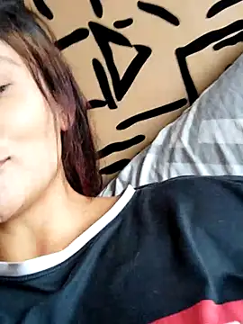 kinky milaxh online show from February 21, 2025, 4:59 pm