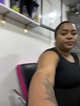 Snapshot of yanza2002 chatting on March 24, 2026, 11:05 pm yanza2002 online show from March 24, 2026, 11:05 pm