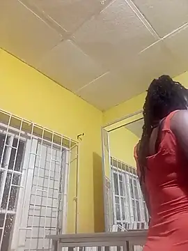 Snapshot of HONEYSWEETS_LIVE chatting on March 11, 2025, 12:54 am HONEYSWEETS LIVE online show from March 11, 2025, 12:54 am