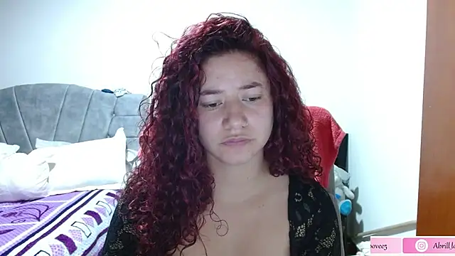 Snapshot of abril_love2 chatting on November 14, 2025, 1:42 am abril love2 online show from November 14, 2025, 1:42 am