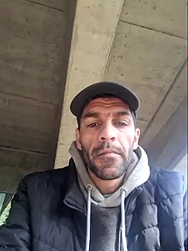 Snapshot of abonado22cm chatting on December 17, 2025, 11:26 am abonado22cm online show from December 17, 2025, 11:26 am