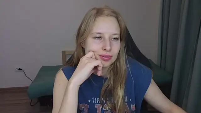 Snapshot of Jessy_Ginger chatting on June 15, 2026, 3:01 pm Jessy Ginger online show from June 15, 2026, 3:01 pm