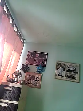 morenito420 online show from October 8, 2025, 7:03 pm