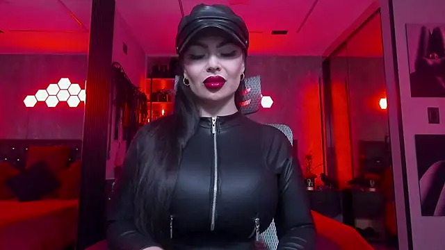 GabrielaAroms online show from March 4, 2026, 4:42 am