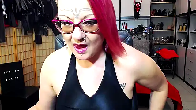 LindaDaemonX online show from March 18, 2025, 1:55 pm