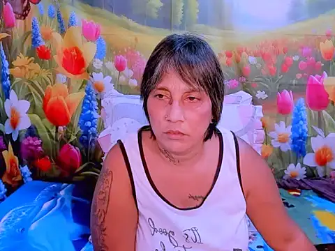 Snapshot of indianroxy chatting on October 17, 2025, 5:55 am indianroxy online show from October 17, 2025, 5:55 am