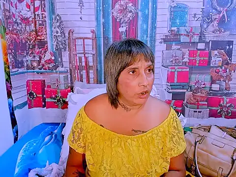 Snapshot of indianroxy chatting on December 5, 2025, 4:49 pm indianroxy online show from December 5, 2025, 4:49 pm