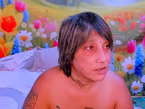 Snapshot of indianroxy chatting on October 28, 2025, 6:45 am indianroxy online show from October 28, 2025, 6:45 am