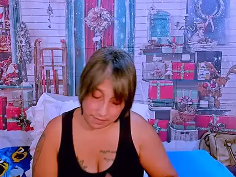 Snapshot of indianroxy chatting on November 21, 2025, 6:07 pm indianroxy online show from November 21, 2025, 6:07 pm