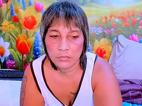 Snapshot of indianroxy chatting on January 7, 2026, 5:56 am indianroxy online show from January 7, 2026, 5:56 am