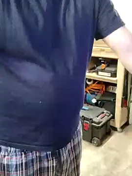 Snapshot of IronedTitan chatting on December 24, 2024, 5:38 am IronedTitan online show from December 24, 2024, 5:38 am