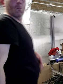 Snapshot of IronedTitan chatting on March 14, 2025, 1:16 am IronedTitan online show from March 14, 2025, 1:16 am