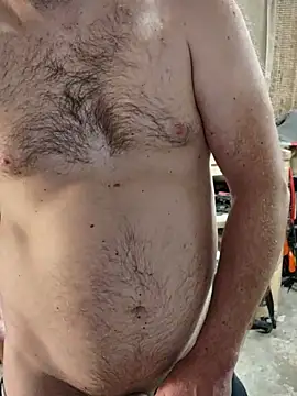 Snapshot of IronedTitan chatting on November 30, 2025, 1:17 am IronedTitan online show from November 30, 2025, 1:17 am