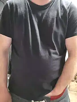 Snapshot of IronedTitan chatting on March 2, 2025, 1:04 am IronedTitan online show from March 2, 2025, 1:04 am