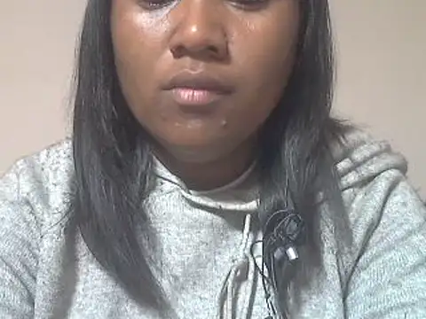 cutybigass online show from June 19, 2026, 5:52 pm