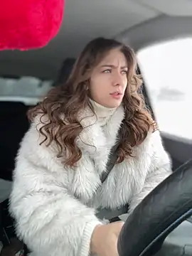 MariiD online show from February 9, 2026, 7:39 am