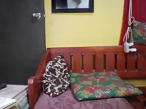 BellaJanna online show from September 19, 2025, 4:11 pm