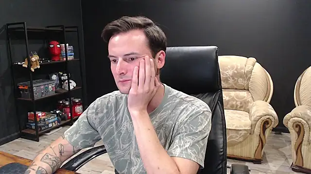 MihasikD online show from September 19, 2025, 5:50 pm