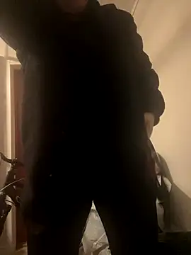 Snapshot of Anna_Alexa chatting on November 22, 2025, 7:24 pm Anna Alexa online show from November 22, 2025, 7:24 pm