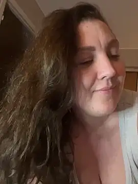 Snapshot of Anna_Alexa chatting on April 7, 2026, 7:59 pm Anna Alexa online show from April 7, 2026, 7:59 pm