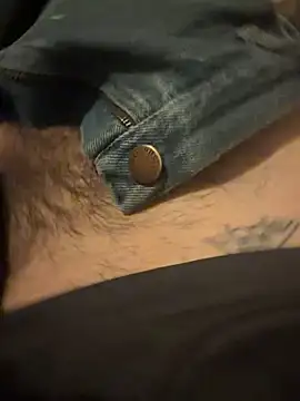 mikeylong online show from November 15, 2025, 8:07 am