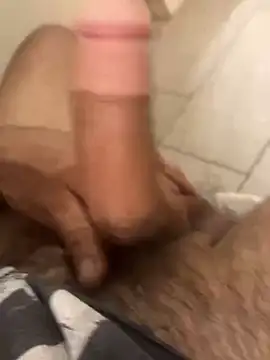 mikeylong online show from March 3, 2025, 1:56 pm