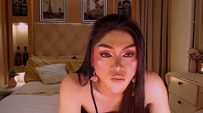 Snapshot of YOUR_DREAMWIFE chatting on February 19, 2025, 7:26 pm YOUR DREAMWIFE online show from February 19, 2025, 7:26 pm