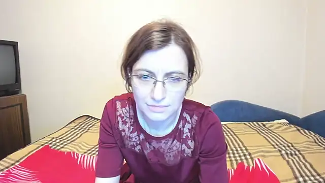 MarilynDream online show from February 19, 2025, 8:31 pm