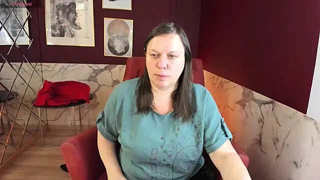 KellyPerfection online show from May 18, 2026, 6:18 am