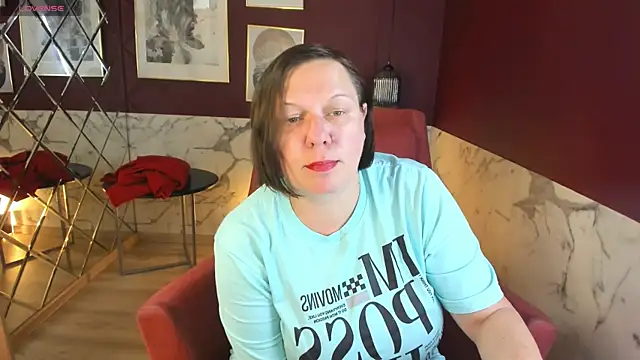 Snapshot of KellyPerfection chatting on July 13, 2026, 5:01 pm KellyPerfection online show from July 13, 2026, 5:01 pm