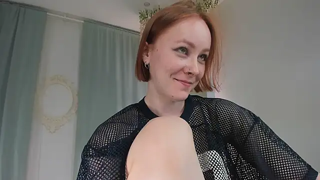 Snapshot of LilianKroft chatting on June 20, 2026, 12:21 pm LilianKroft online show from June 20, 2026, 12:21 pm