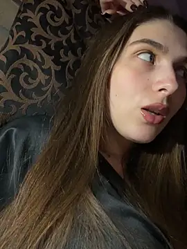 so cutes online show from November 7, 2025, 6:34 pm