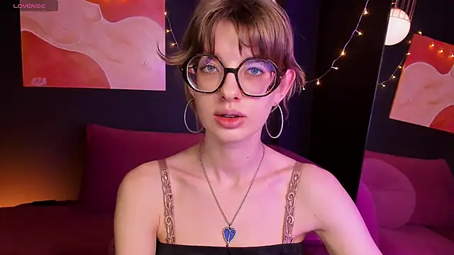 Snapshot of RubySoft chatting on March 6, 2025, 8:27 pm RubySoft online show from March 6, 2025, 8:27 pm