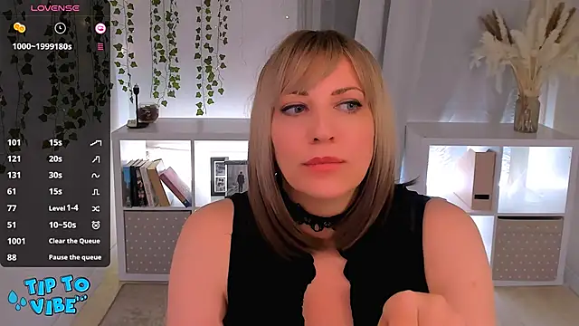 JillSpacey online show from March 10, 2025, 4:49 am