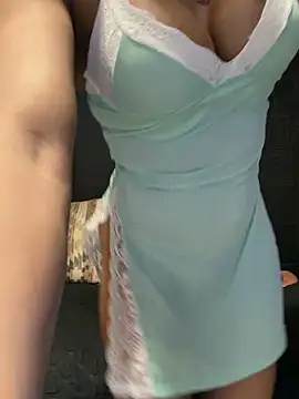 Rakiyahcharms online show from May 15, 2026, 2:15 pm