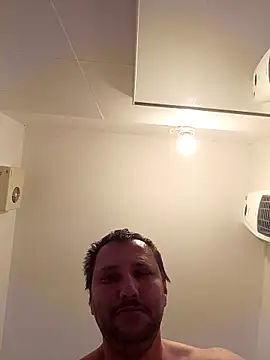 Snapshot of Miki20677 chatting on March 3, 2026, 6:48 pm Miki20677 online show from March 3, 2026, 6:48 pm