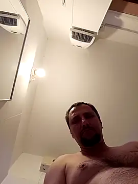 Snapshot of Miki20677 chatting on February 9, 2026, 5:55 pm Miki20677 online show from February 9, 2026, 5:55 pm