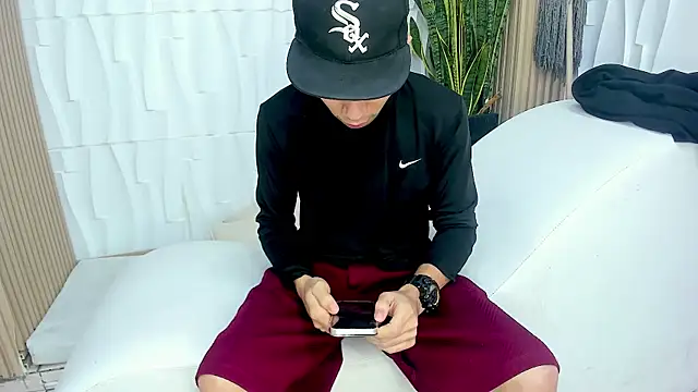 Snapshot of AmazingPartys chatting on March 23, 2026, 2:06 pm AmazingPartys online show from March 23, 2026, 2:06 pm