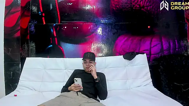 Snapshot of AmazingPartys chatting on March 26, 2026, 1:42 pm AmazingPartys online show from March 26, 2026, 1:42 pm