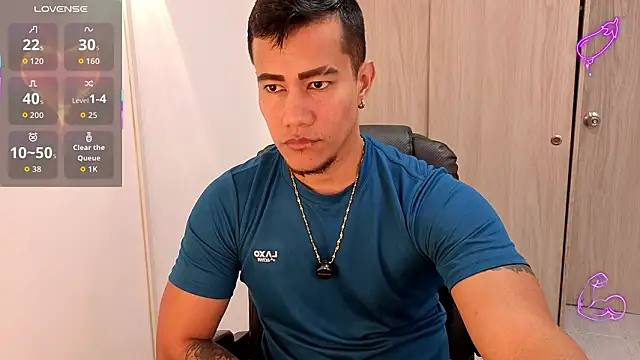 CRAZYBOYLOVE online show from February 13, 2026, 12:49 pm