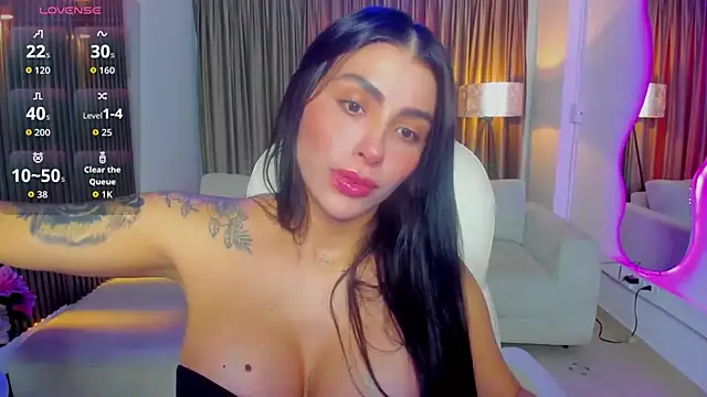 Snapshot of Sarah_Stone_ chatting on May 16, 2026, 9:03 pm Sarah Stone online show from May 16, 2026, 9:03 pm