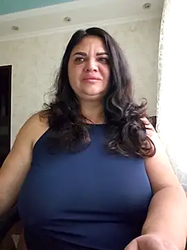 littleRikka online show from October 8, 2025, 7:21 am