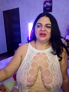 Snapshot of littleRikka chatting on March 22, 2026, 9:05 pm littleRikka online show from March 22, 2026, 9:05 pm