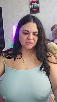 Snapshot of littleRikka chatting on February 16, 2026, 8:57 am littleRikka online show from February 16, 2026, 8:57 am