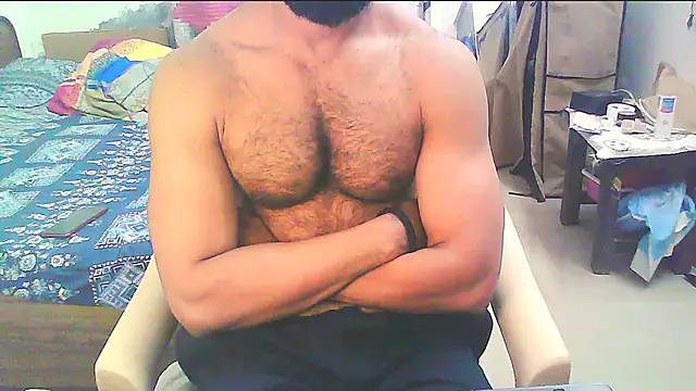 Snapshot of Vbestshow chatting on October 28, 2025, 11:53 am Vbestshow online show from October 28, 2025, 11:53 am