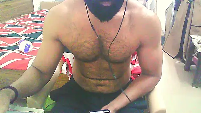 Snapshot of Vbestshow chatting on November 18, 2025, 11:46 am Vbestshow online show from November 18, 2025, 11:46 am